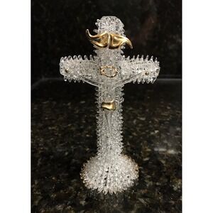 Handmade Jesus On The Cross Blown Spun Art Lace Glass Crucifix Gold Accent Decor